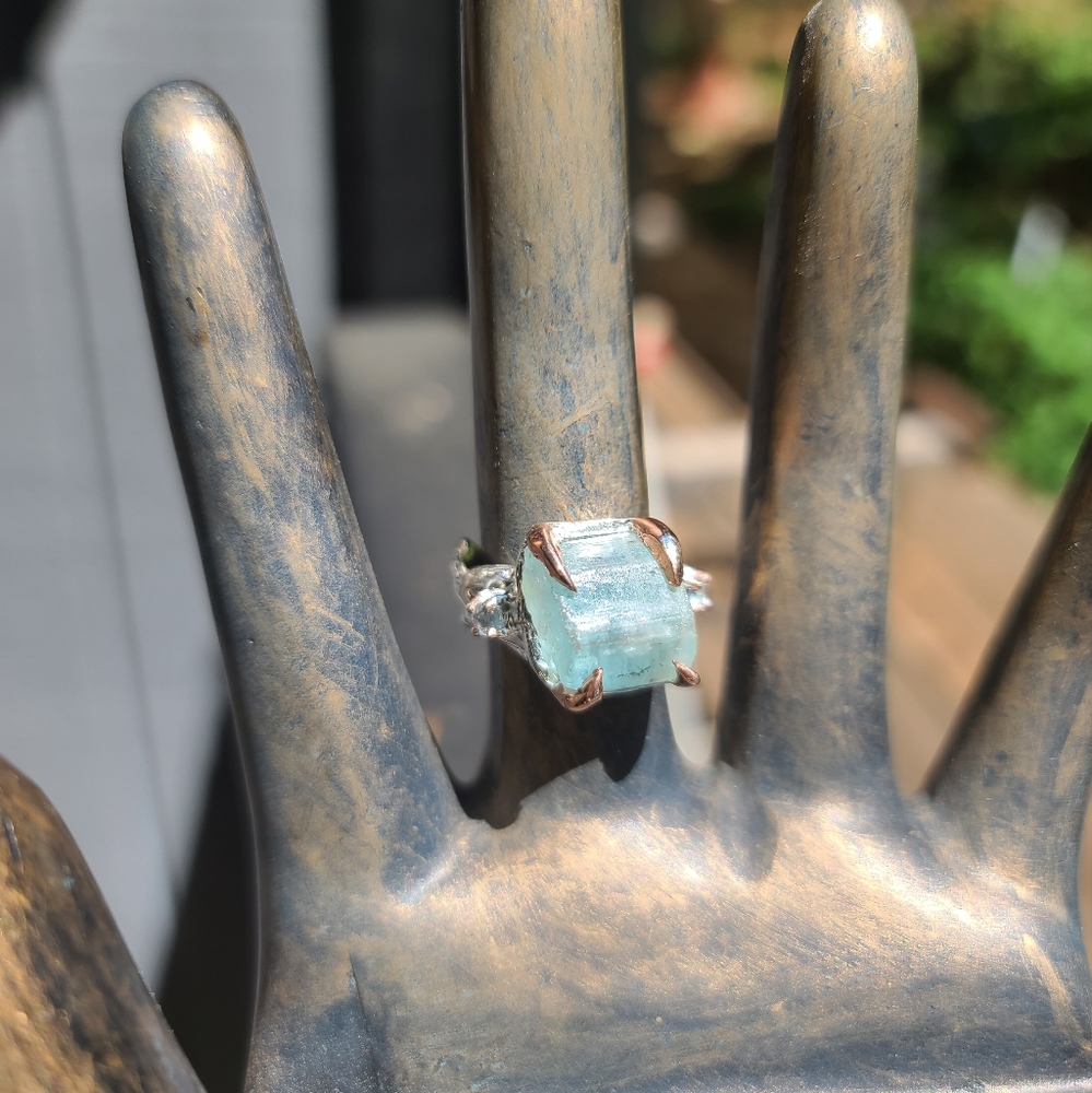 Aquamarine HUGE 9k raw nugget & Topaz Sterling ring sz8.5 - Picture 5 of 7